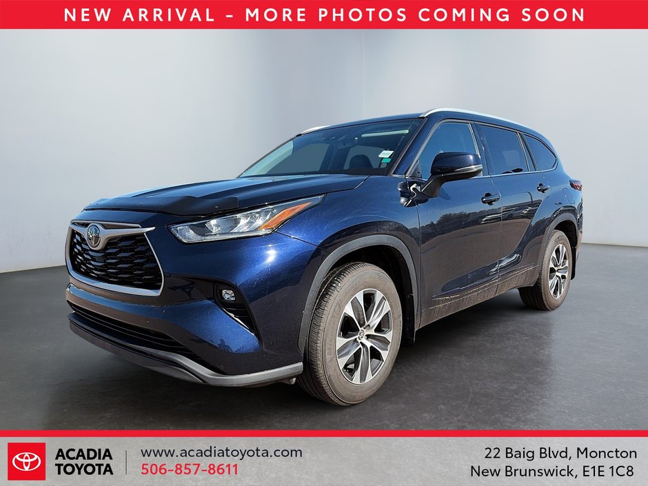 2022 Toyota Highlander XLE-0