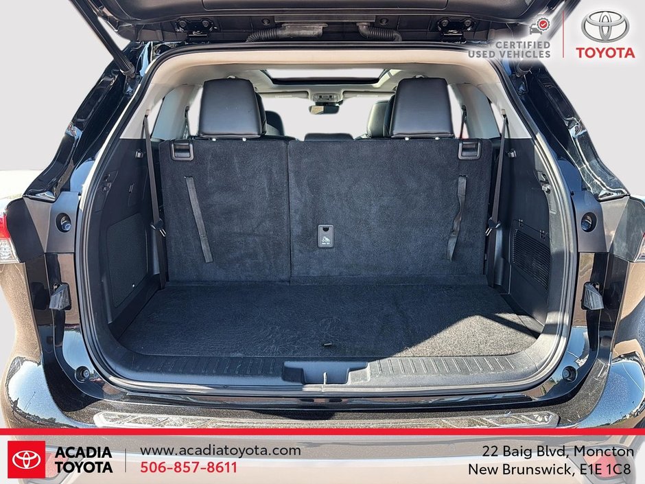 Toyota Highlander Limited 2023-6