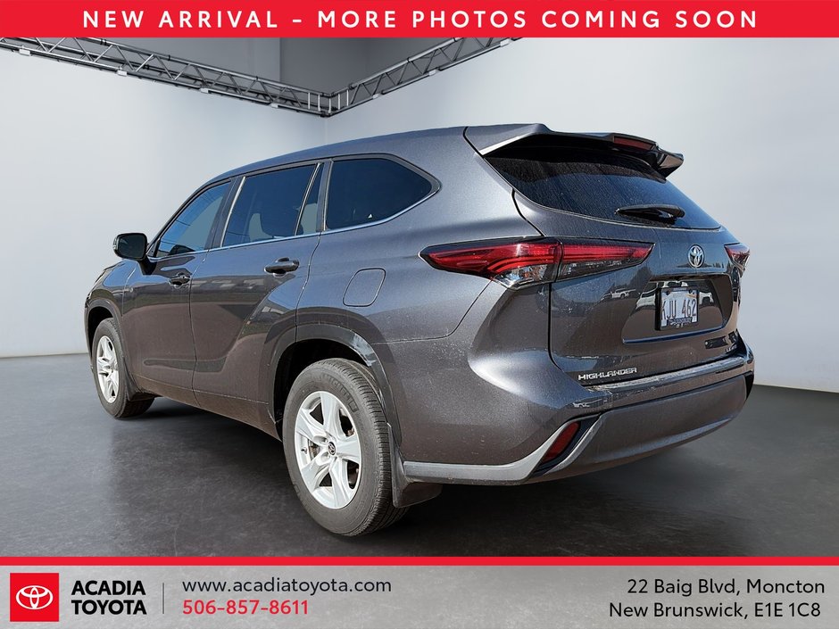 2023 Toyota Highlander LE-3