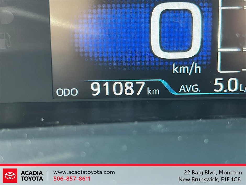 2017 Toyota Prius-12