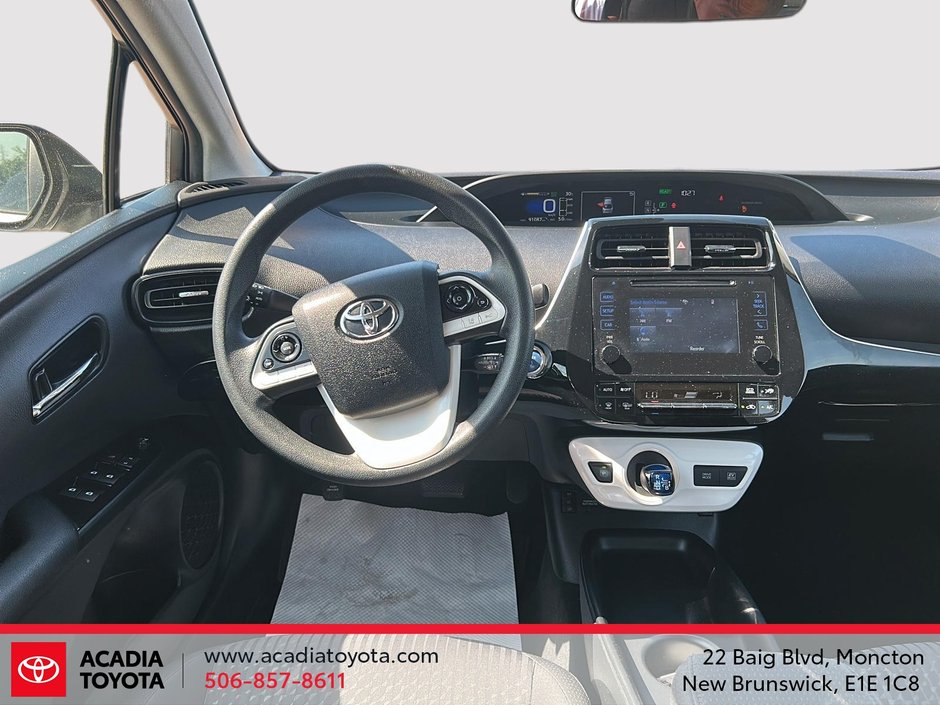 2017 Toyota Prius-9