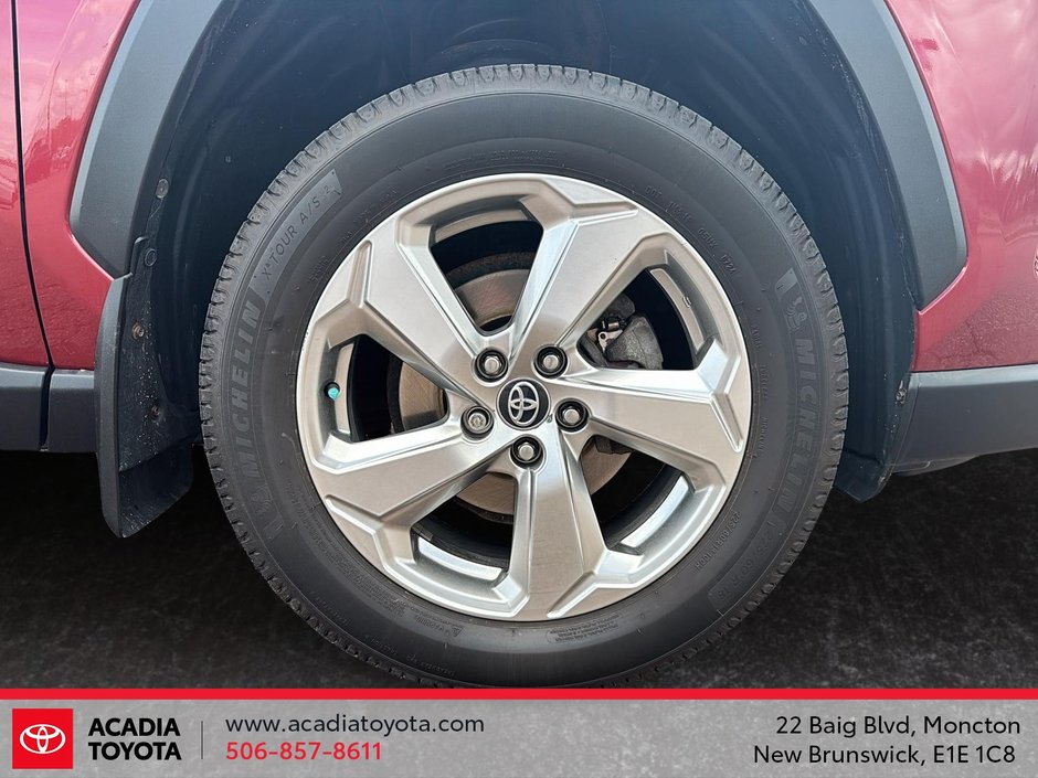 Toyota RAV4 Hybrid Limited 2019-6