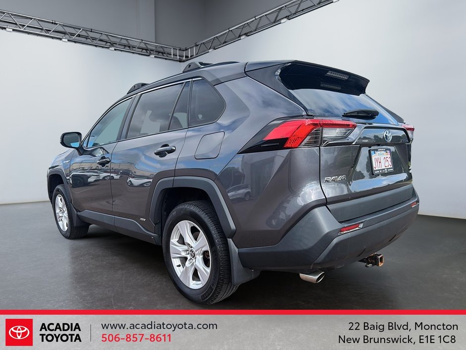 2021 Toyota RAV4 Hybrid XLE-3