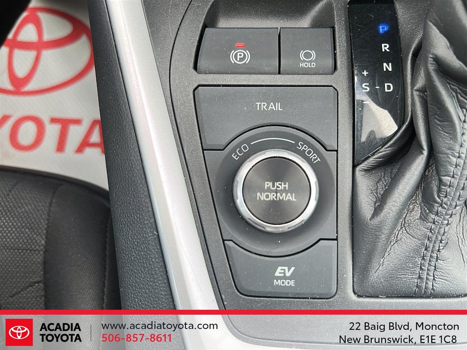 2021 Toyota RAV4 Hybrid XLE-15