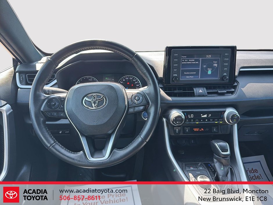 2022 Toyota RAV4 Hybrid SE-9