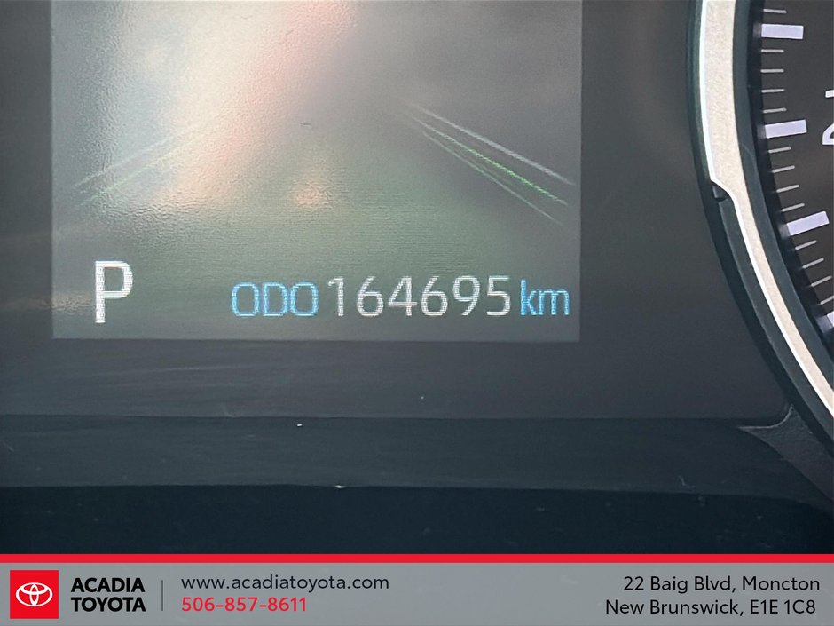 2022 Toyota RAV4 Hybrid SE-12