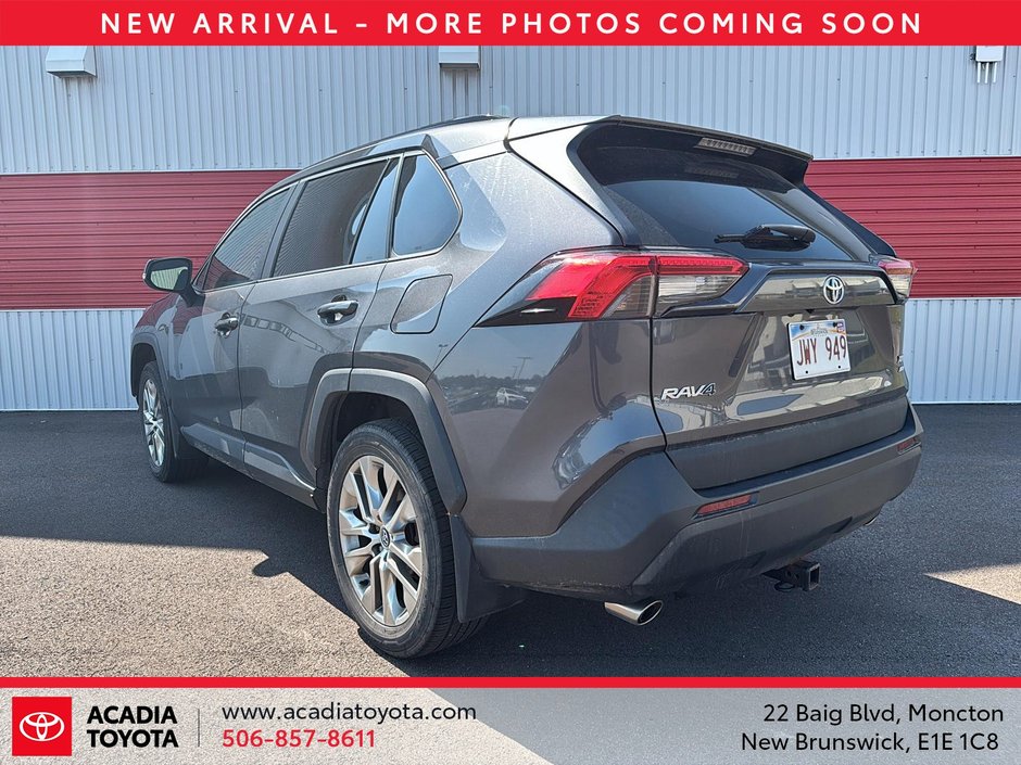 2020 Toyota RAV4 XLE-3