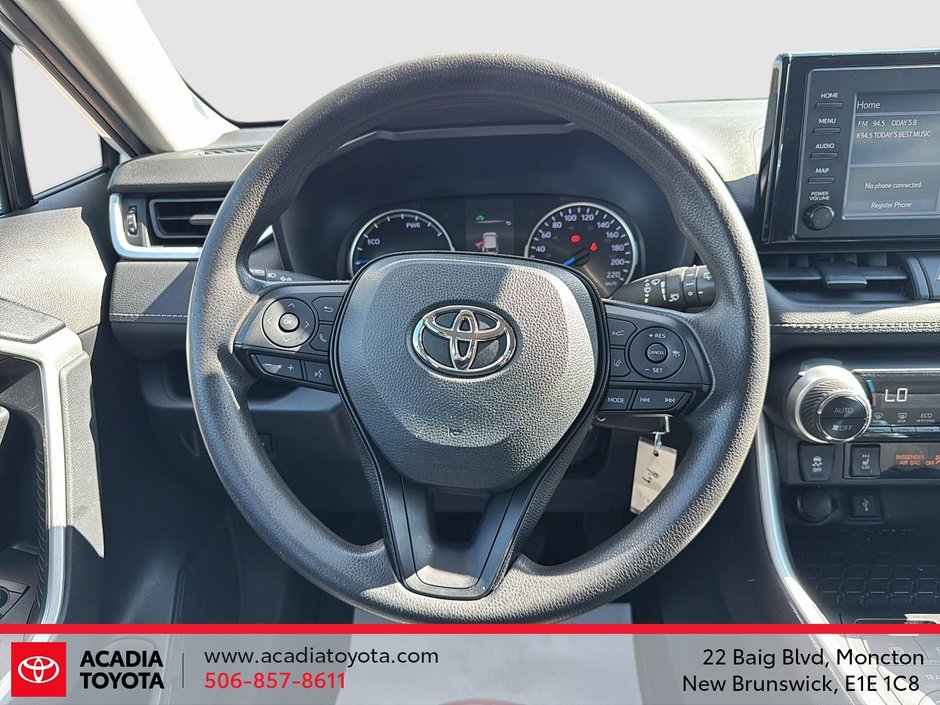 2020 Toyota RAV4 Hybrid LE-11