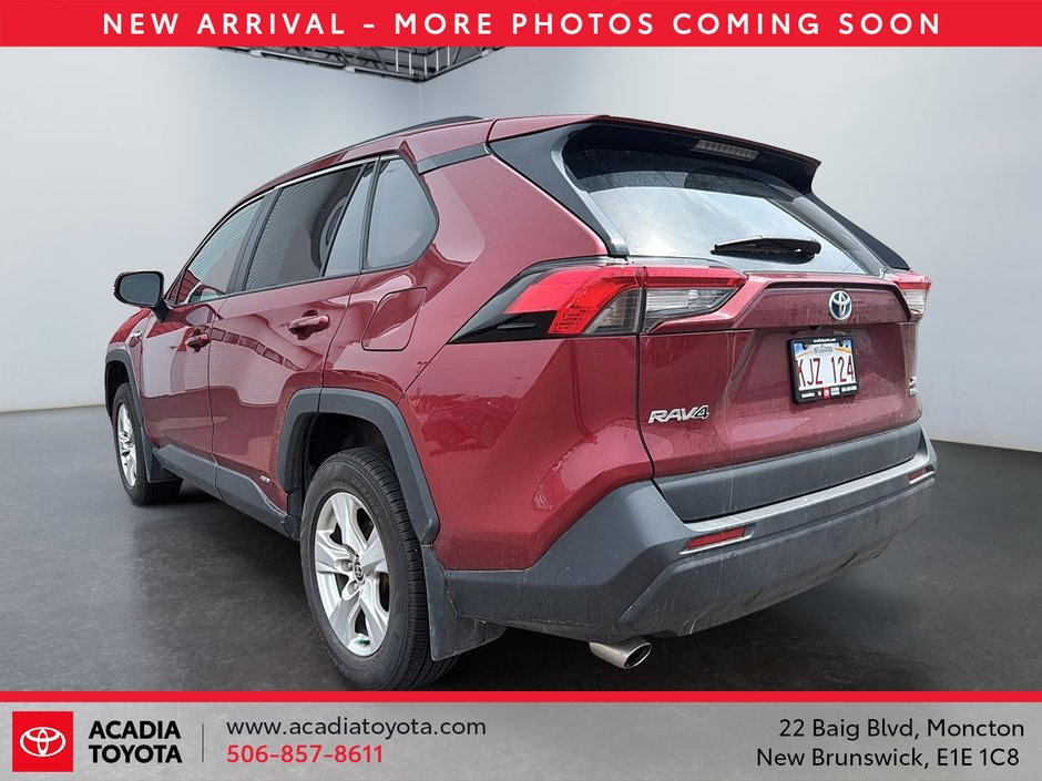 Toyota RAV4 Hybrid XLE 2021-3