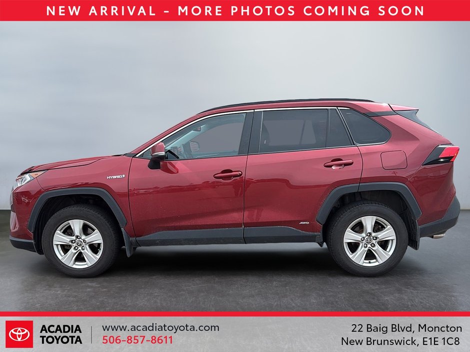 Toyota RAV4 Hybrid XLE 2021-4