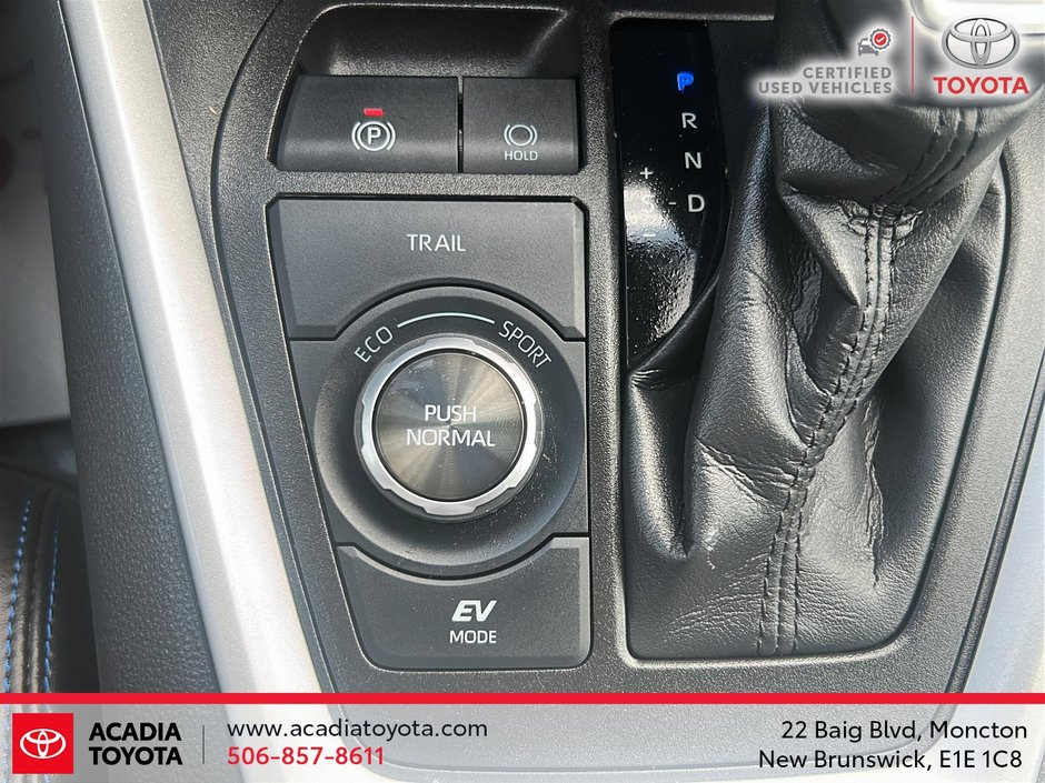 2022 Toyota RAV4 Hybrid XSE-15