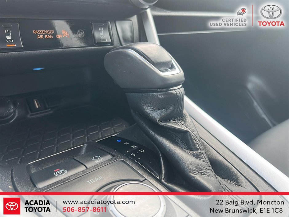 2022 Toyota RAV4 Hybrid XSE-14