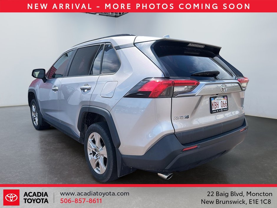 2022 Toyota RAV4 XLE-3