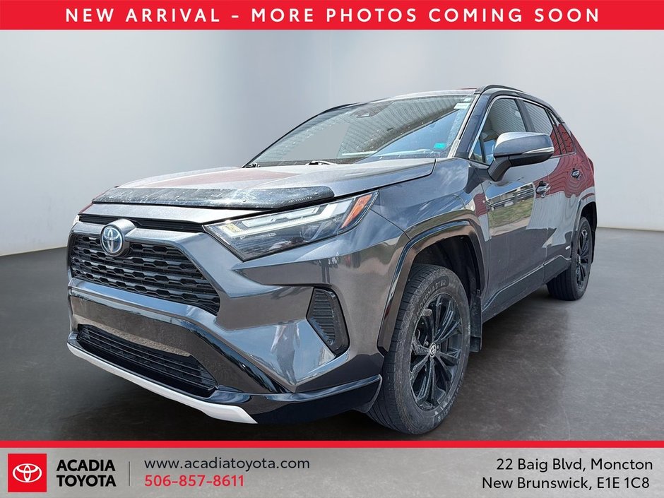 Toyota RAV4 Hybrid SE 2022-1