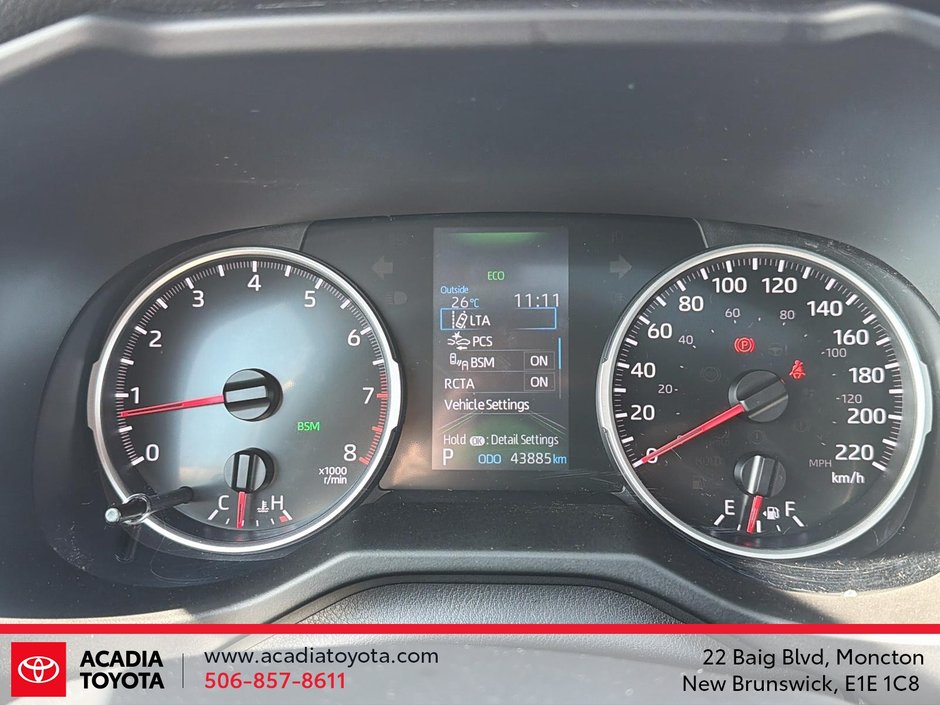 Toyota RAV4 XLE 2022-13