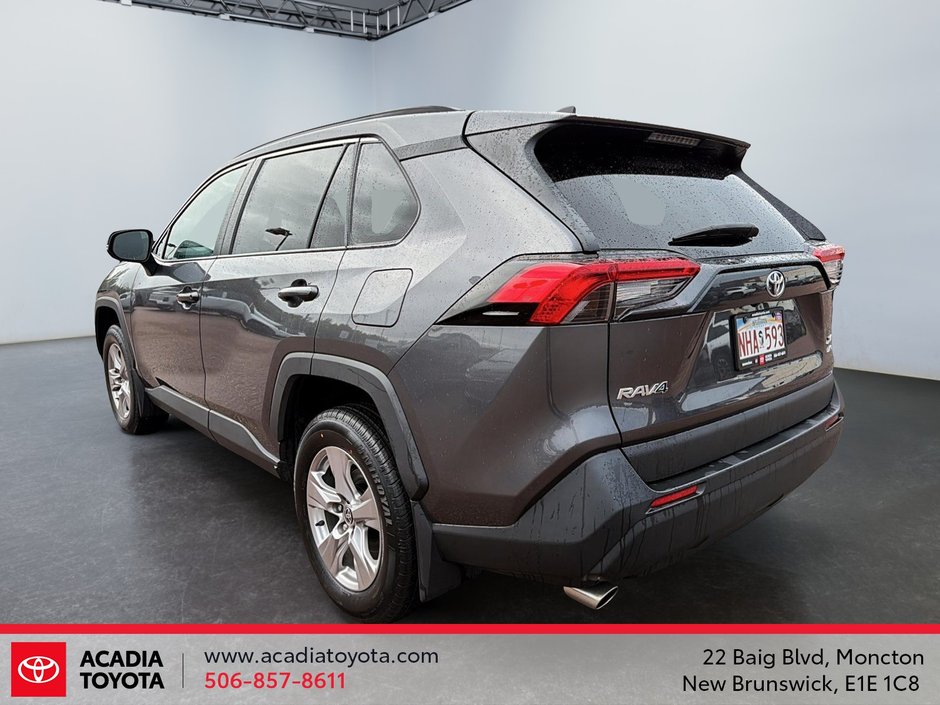 2022 Toyota RAV4 XLE-3