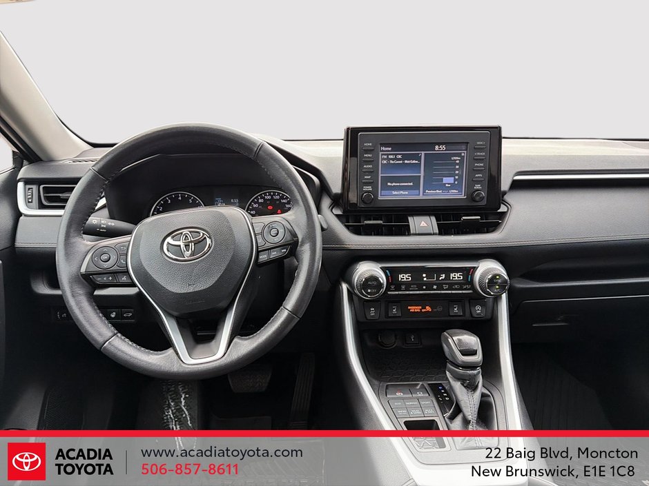 2022 Toyota RAV4 XLE-9
