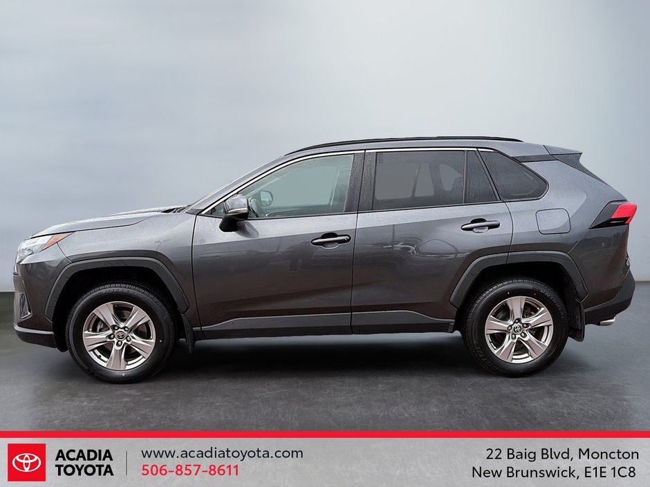 2022 Toyota RAV4 XLE-4