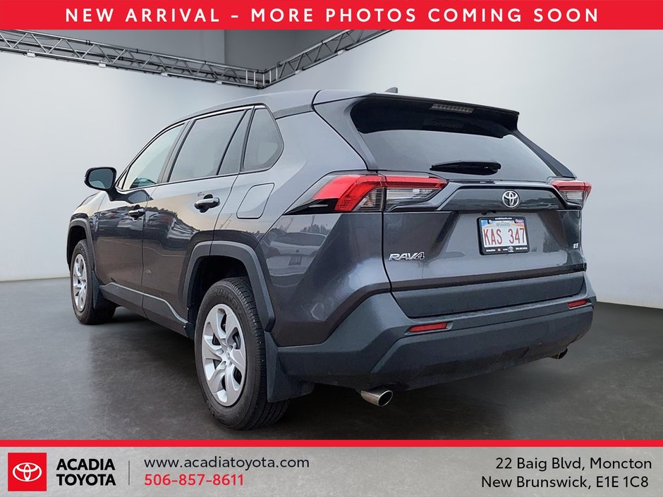 2022 Toyota RAV4 LE-3
