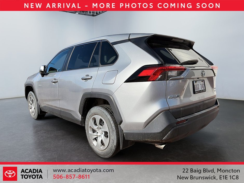 2022 Toyota RAV4 LE-3