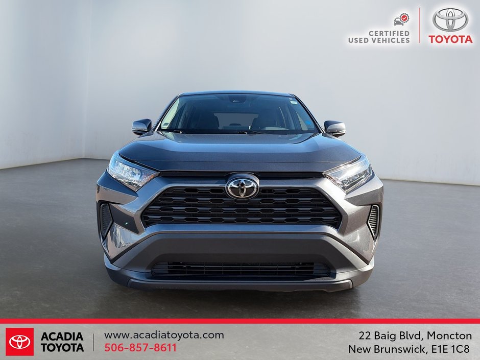 Toyota RAV4 LE 2023-1