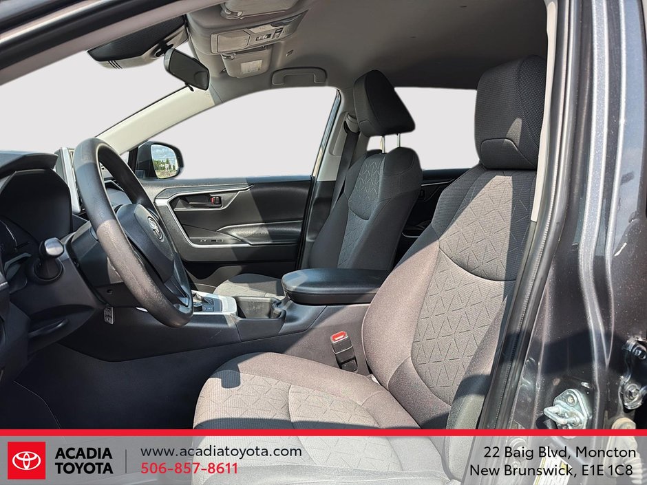 2024 Toyota RAV4 Hybrid LE-8