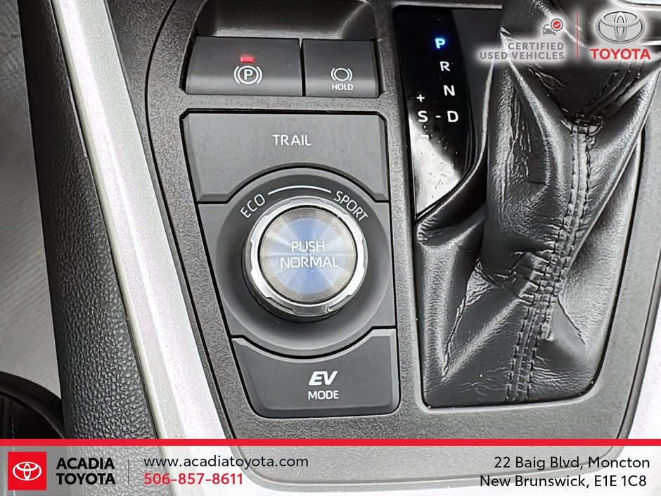 Toyota RAV4 Hybrid XSE 2024-16