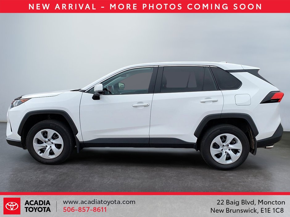2024 Toyota RAV4 LE-4