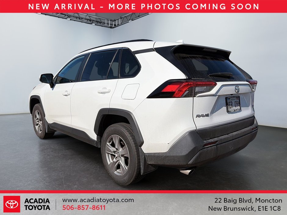 2024 Toyota RAV4 XLE-3