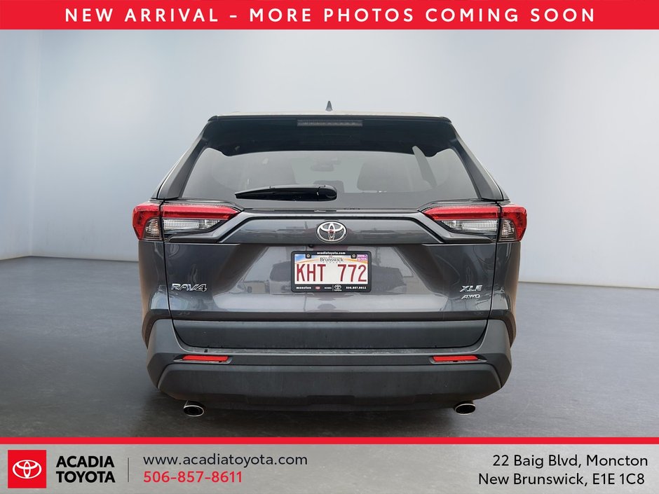 2025 Toyota RAV4 XLE-2