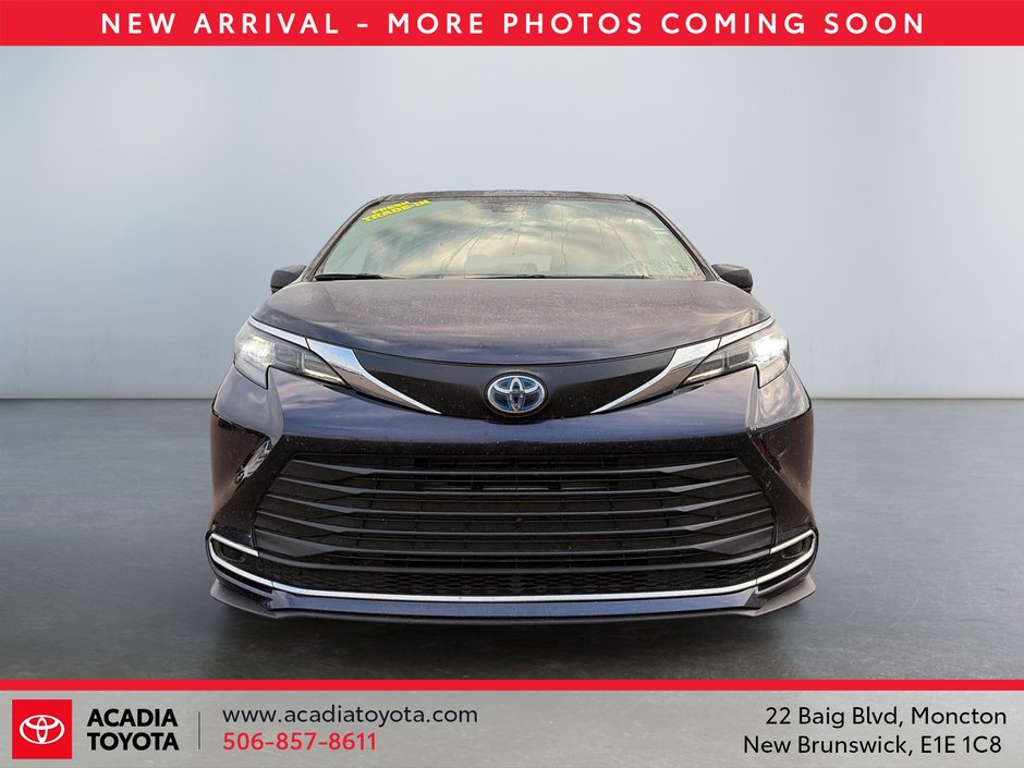 Toyota Sienna XLE 2024-1