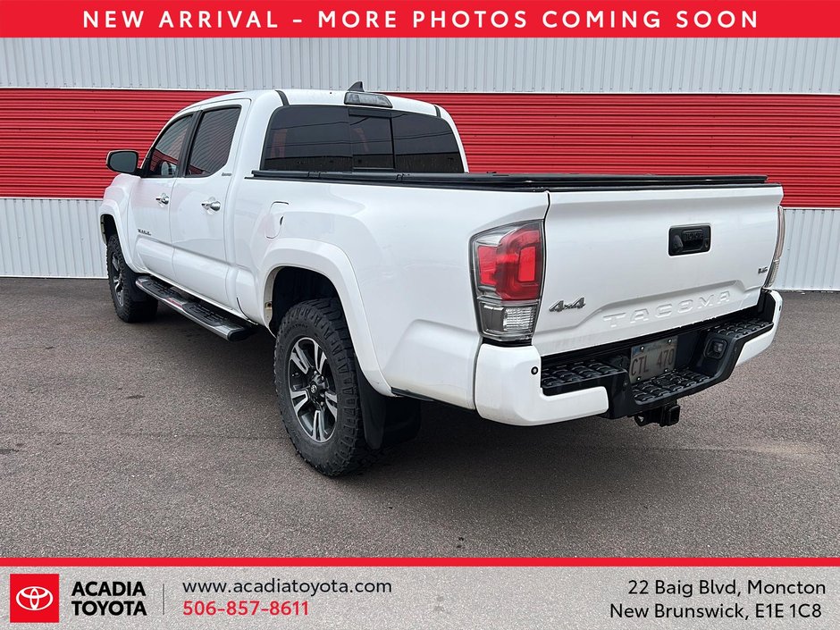 Toyota Tacoma Limited 2017-3