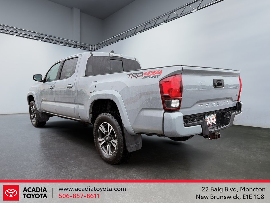 Toyota Tacoma SR5 2019-3
