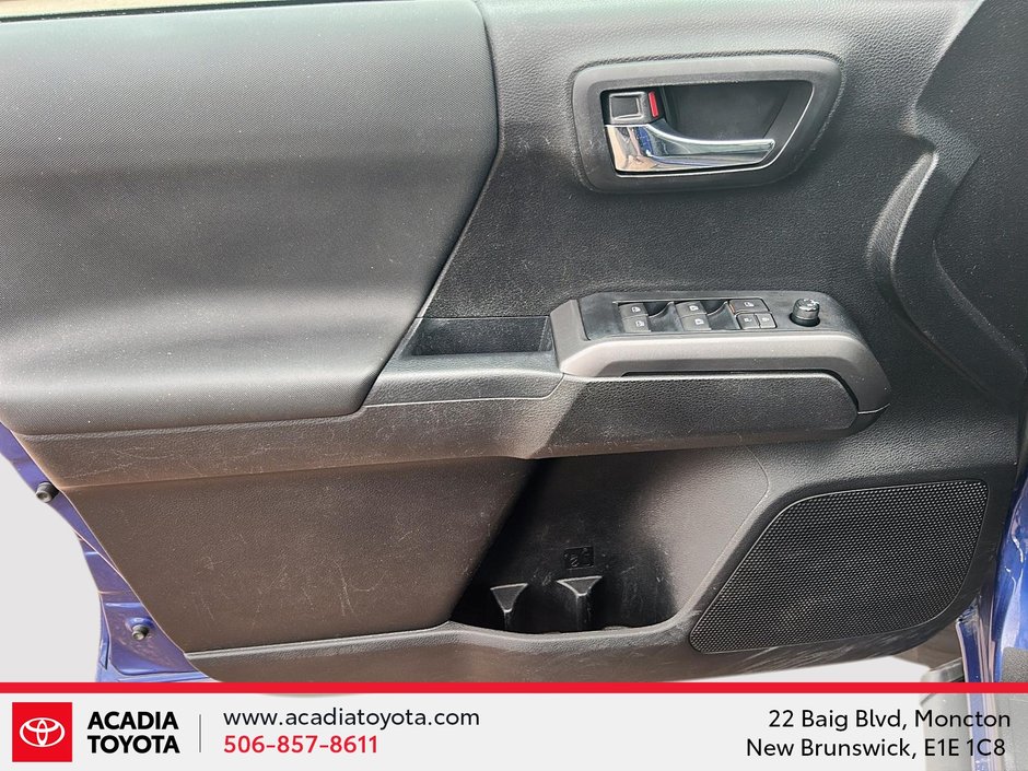 2023 Toyota Tacoma Base-9