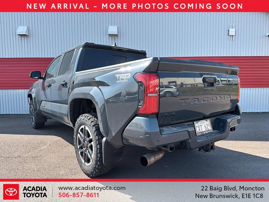 Toyota Tacoma  2024-3