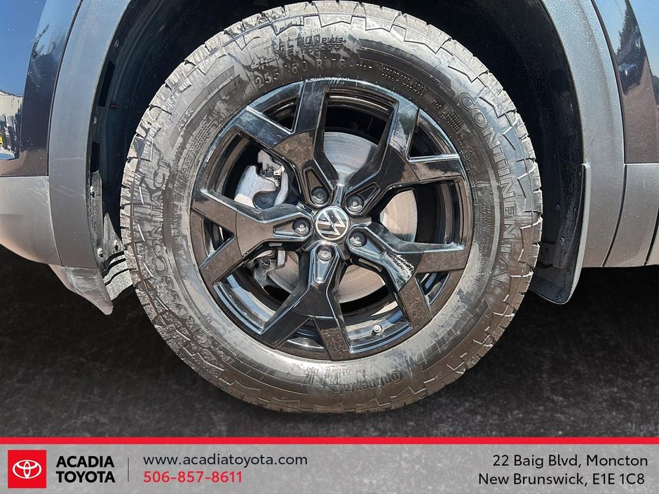 Volkswagen Atlas 2.0T Peak Edition 2025-7