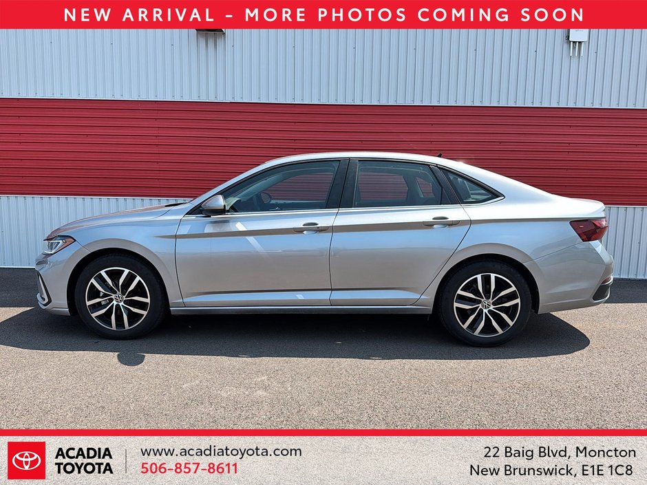 Volkswagen Jetta Comfortline 2025-4