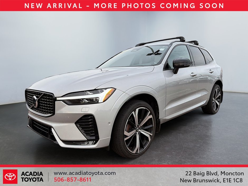 Volvo XC60 B6 R-Design 2022-0