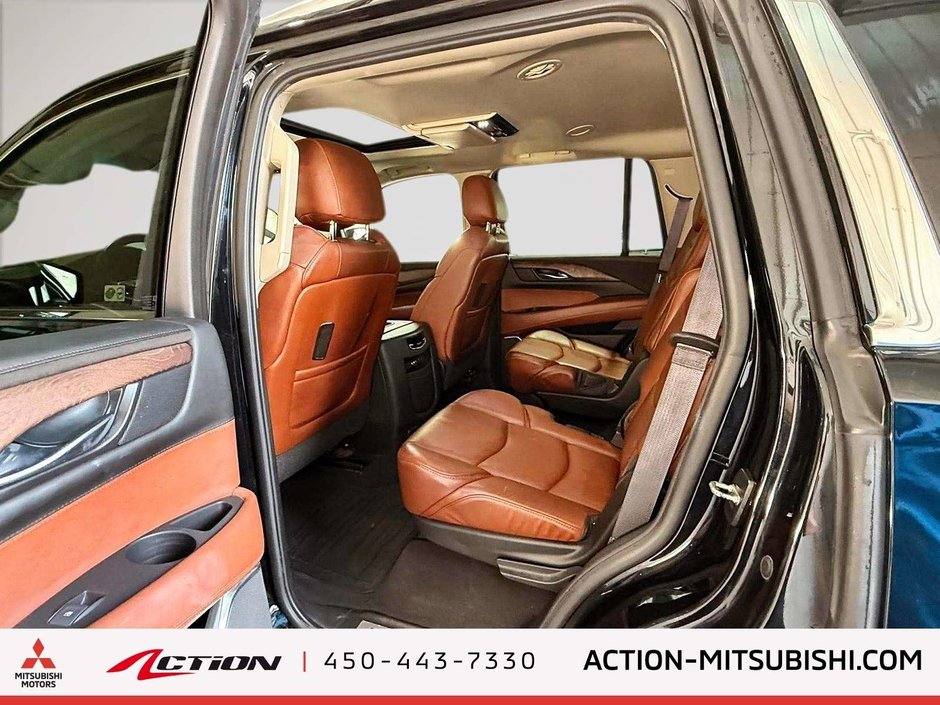 2015 Cadillac Escalade Luxury-11