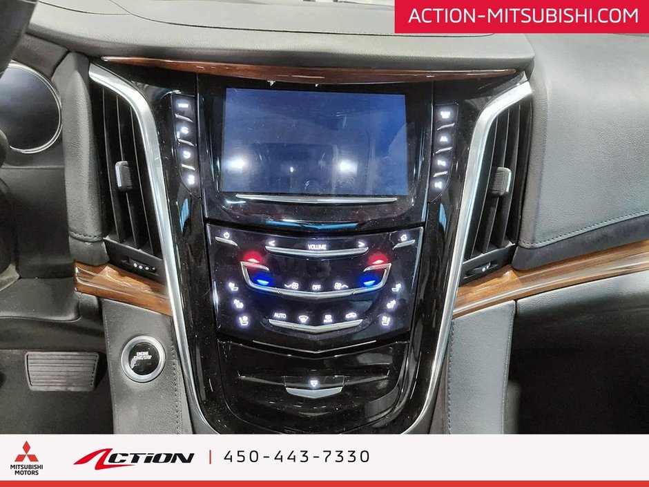 2019 Cadillac Escalade LUXURY AWD  Sièges Ventilées Toit Pano Cuir Mags-20