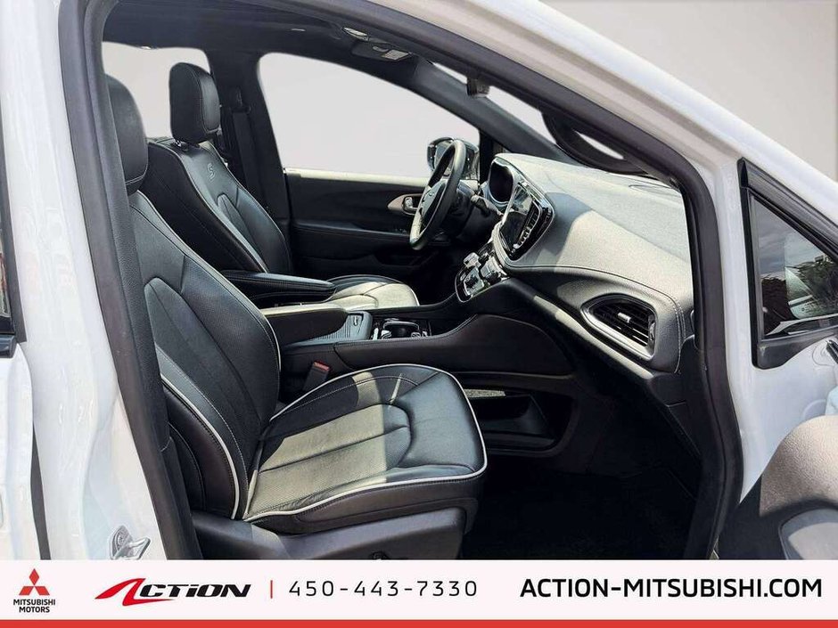 2025 Chrysler Pacifica Limited Toit Pano Cuir Navigation Mags-15