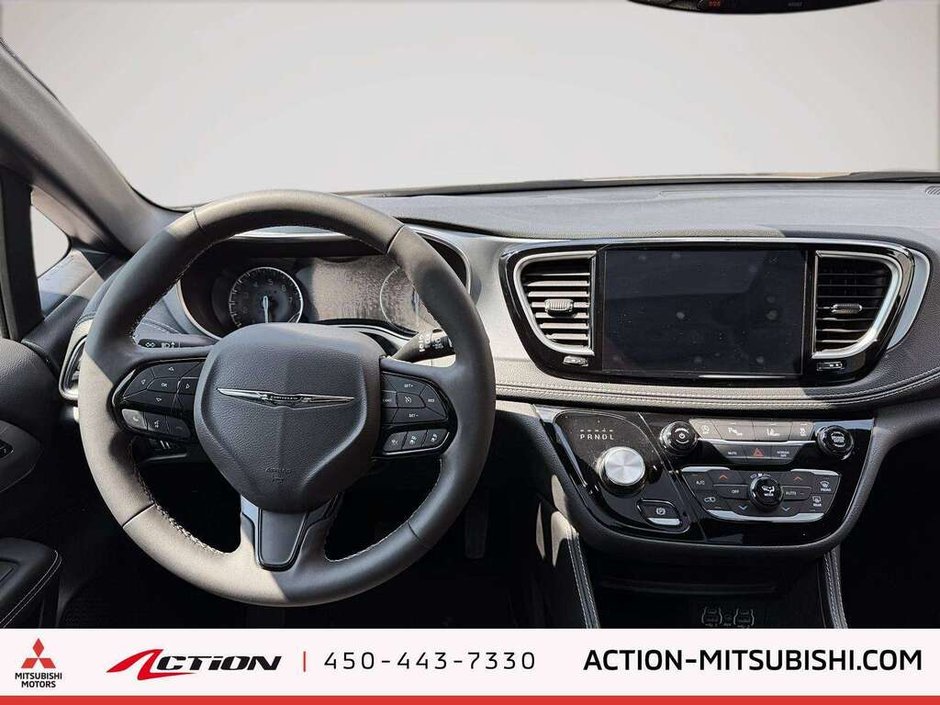 2025 Chrysler Pacifica Limited Toit Pano Cuir Navigation Mags-16