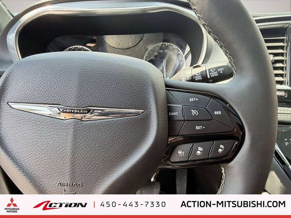 2025 Chrysler Pacifica Limited Toit Pano Cuir Navigation Mags-19