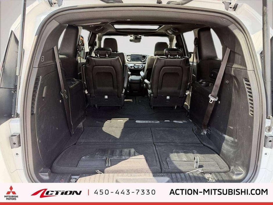 2025 Chrysler Pacifica Limited Toit Pano Cuir Navigation Mags-13