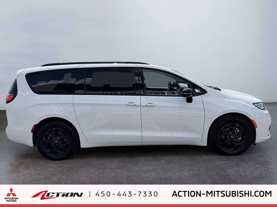 2025 Chrysler Pacifica Limited Toit Pano Cuir Navigation Mags-5