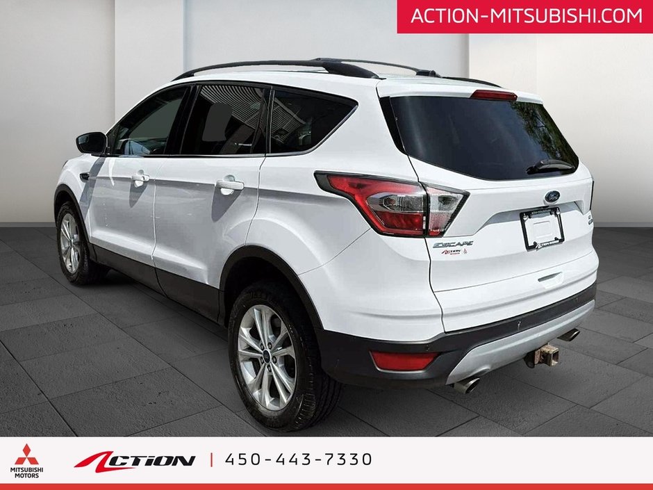 2017 Ford Escape SE AWD Sièges Chauffants Air Climatisé Mags 17 Po-2