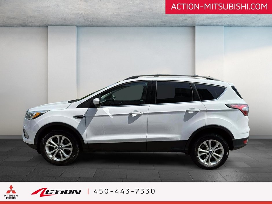 2017 Ford Escape SE AWD Sièges Chauffants Air Climatisé Mags 17 Po-1