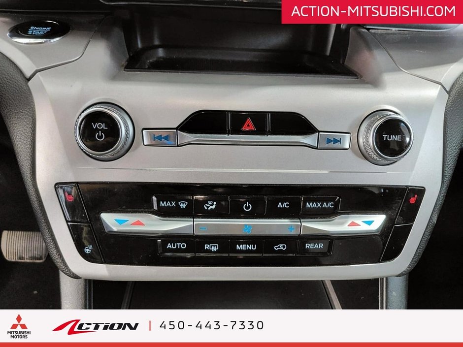 Ford Explorer XLT 4WD Cuir 7 Passagers Mags 18 Pouces A / C 2020-22