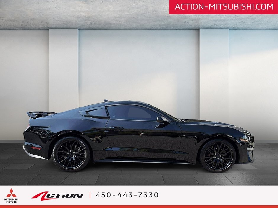 2022 Ford Mustang GT Fastback 5.0 Mags 19 Po Sièges CUIR Chauffants-5