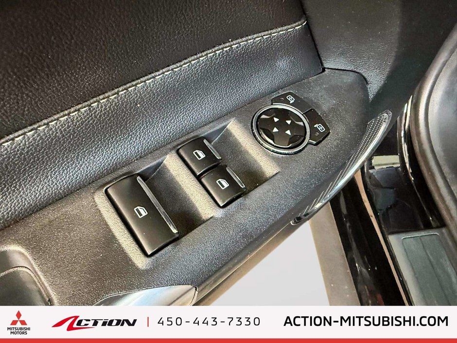 2023 Ford Mustang Premium  Sièges Ventilés Chauffants Mags-9